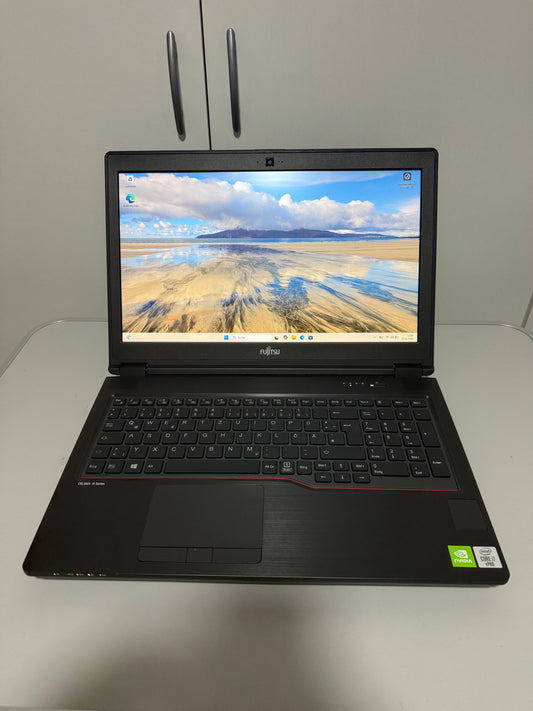 Fujitsu Celsius H7510 i7-10850H 32 GB 512GB NVIDIA T1000 15,6" FHD Win11 Pro