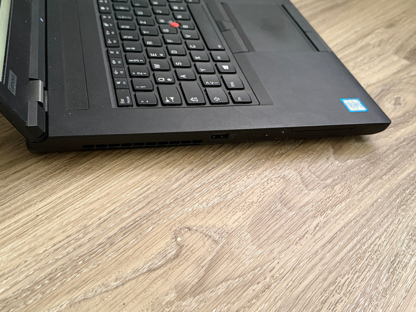 Lenovo Thinkpad P72- Intel i7-8850H -FULL HD  - 32/64 GB  RAM - Nvidia Quadro P3200 - 512 GB SSD - Windows 11