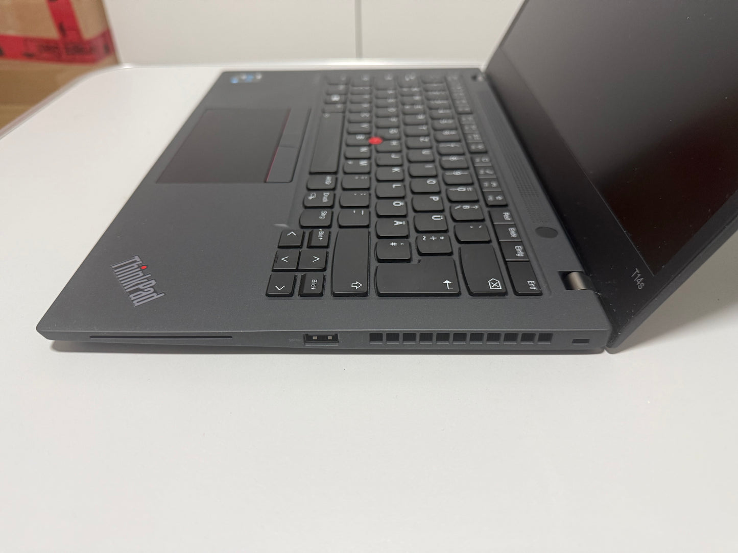 Lenovo ThinkPad T14s Gen 2 | i5-1135G7|  8GB RAM | 256GB | WIN 11 Pro