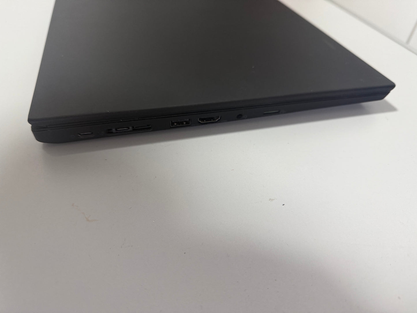 Lenovo ThinkPad T15 i7-10610U 16GB DDR4 15,6" FHD 512GB NVMe SSD Win 11 Pro