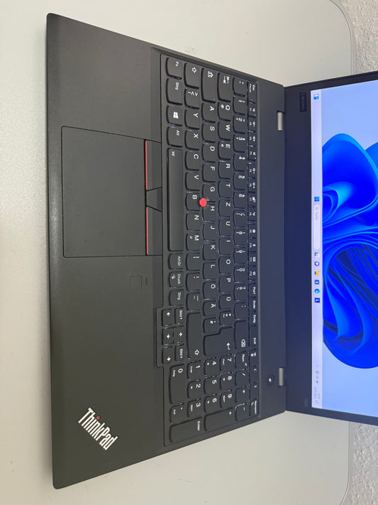 Lenovo Thinkpad T580, 15,6“ Zoll, 500gb ssd, i7-8550U, 16 GB  RAM DDR-4, WIN 11