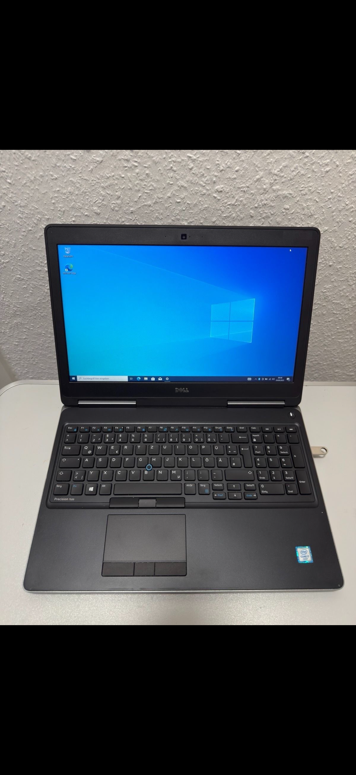 Dell Precision 7520 15,6''| Core Xeon E3-1535M |, 32 GB RAM |512GB SSD |NVIDIA Quadro M2200|  Win 11 PRO