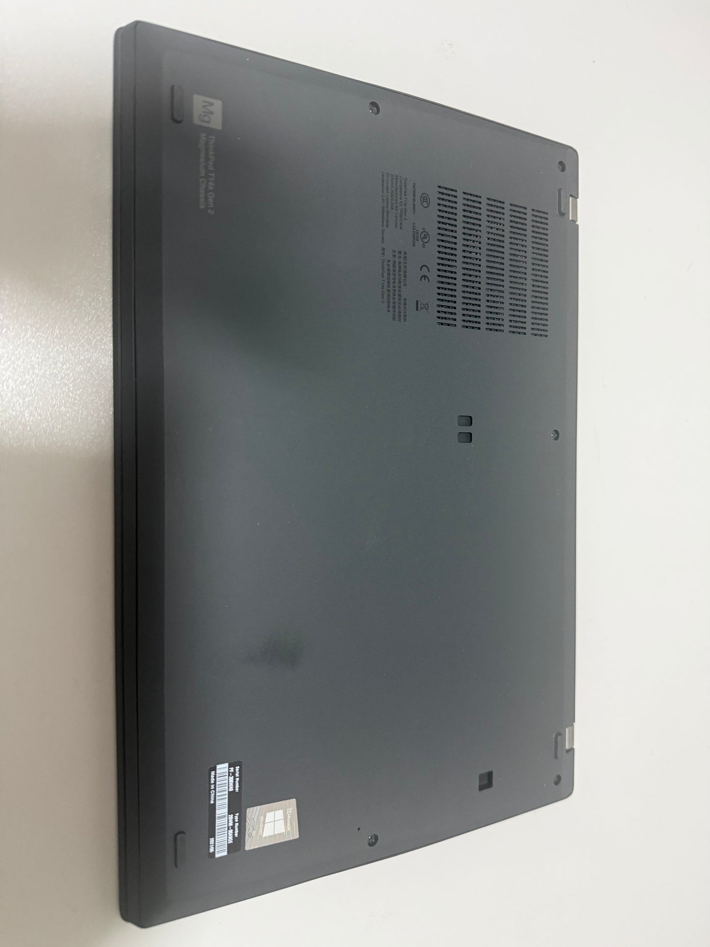 Lenovo ThinkPad T14s Gen 2 | i5-1135G7|  8GB RAM | 256GB | WIN 11 Pro