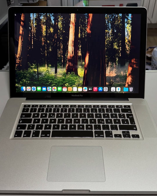 MacBook Pro 15“ Zoll A1286, i7, 16 gb RAM, 120 gb, 2011